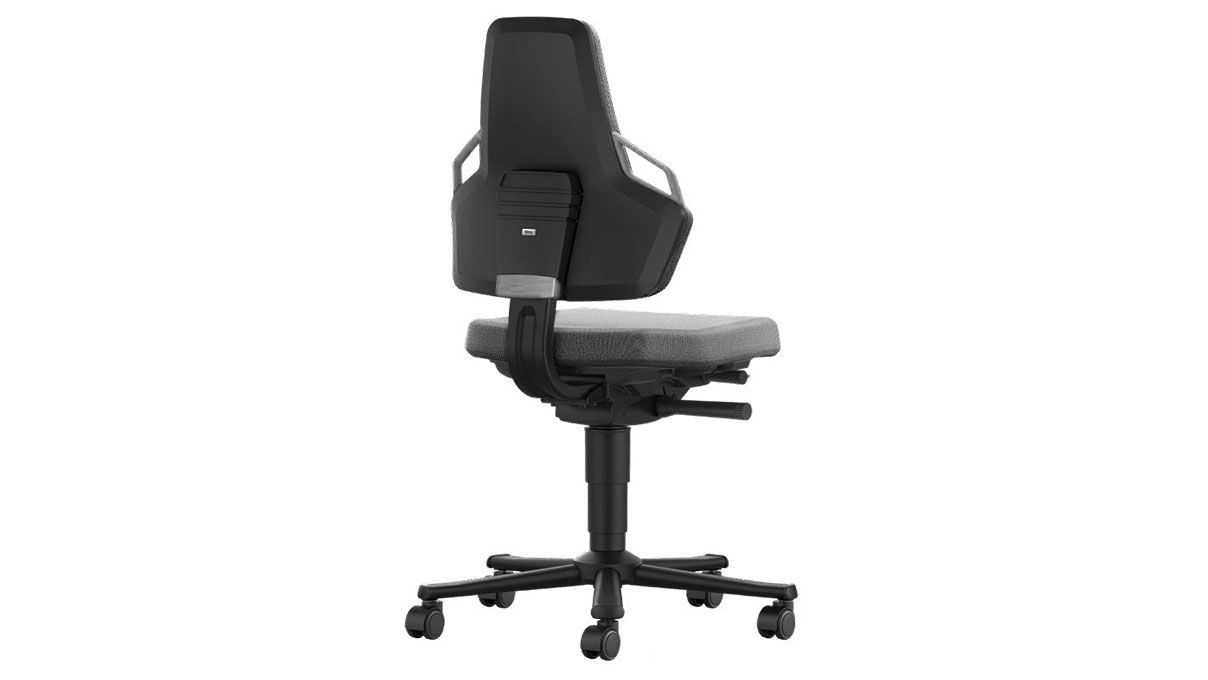 Bimos Nexxit 2 siège de travail avec roulettes, hauteur d'assise 45 - 60 cm, technique synchrone,
piétement noir, rembourrage en tissu gris, bande flex grise